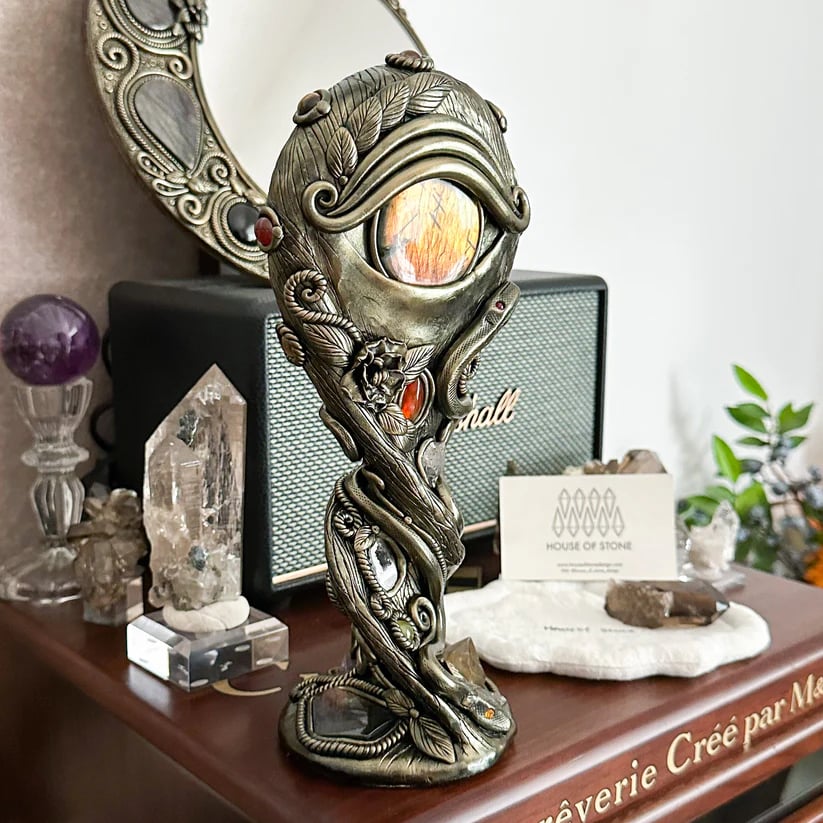 🔮 Handmade Black Obsidian Scrying Mirror – Crystal Chakra Altar Tool