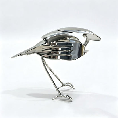 Handcrafted Scrap Metal Robin Sculpture - Unique Metal Bird Art Decor