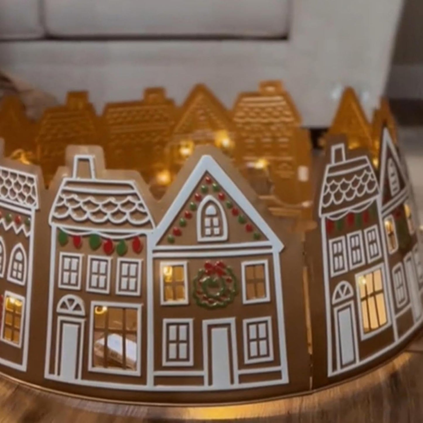 ✨LED Gingerbread Christmas Tree Collar✨