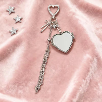 🔥Limited Time 50% Off✨Lipstick Holder Keychain with Mirror