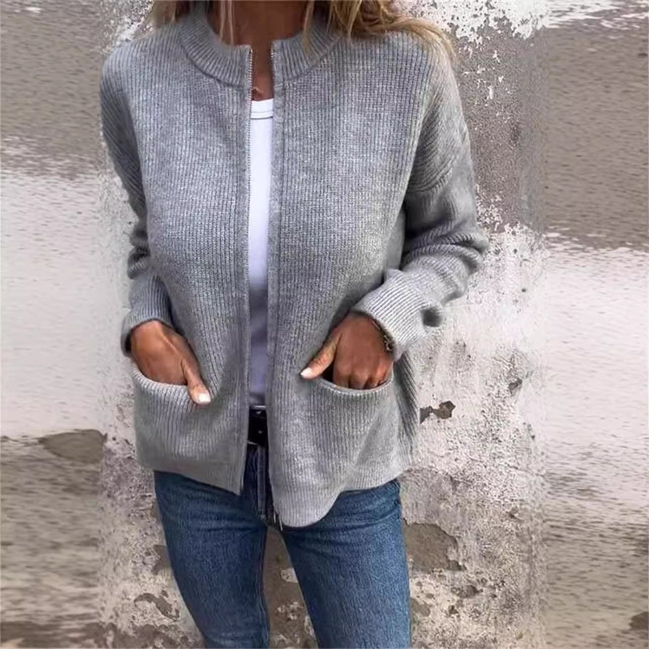 🔥 Round Neck Zipper Knitted Jacket