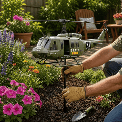 🔥Father's Day Special Offer: 49% OFF🎖️-Vietnam Veteran CH-47 Chinook Helicopter Wind Spinner ✈️Buy 2 Free Shipping Today!