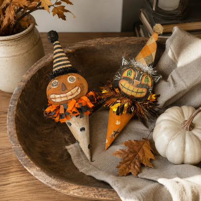 🎃Vintage Pumpkin & Black Cat Ornament🐱