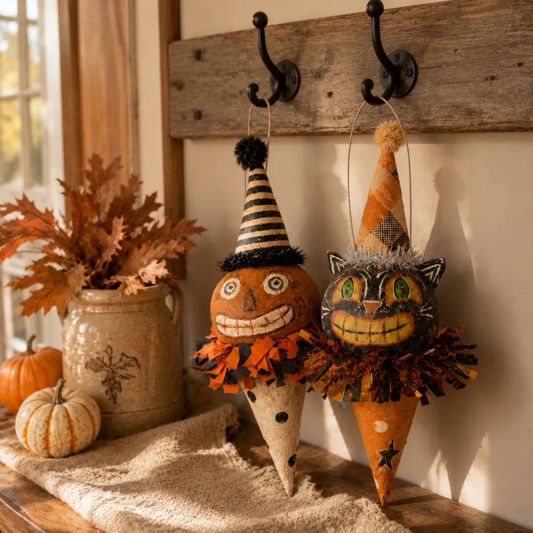 🎃Vintage Pumpkin & Black Cat Ornament🐱