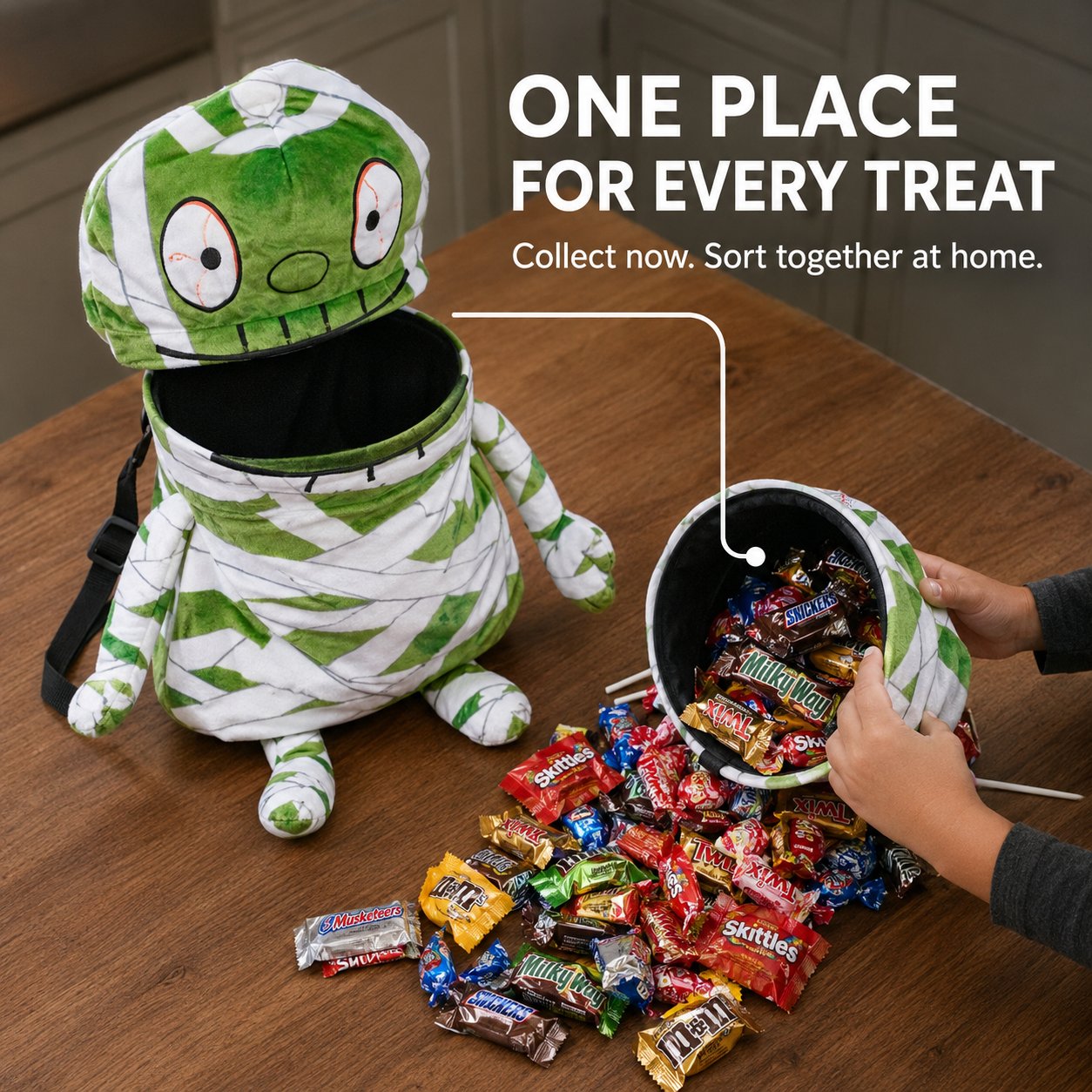 🧟🍬Hands-Free Musical Animated Mummy Children's Halloween Trick orTreat Bag with Wide-Open Mouth