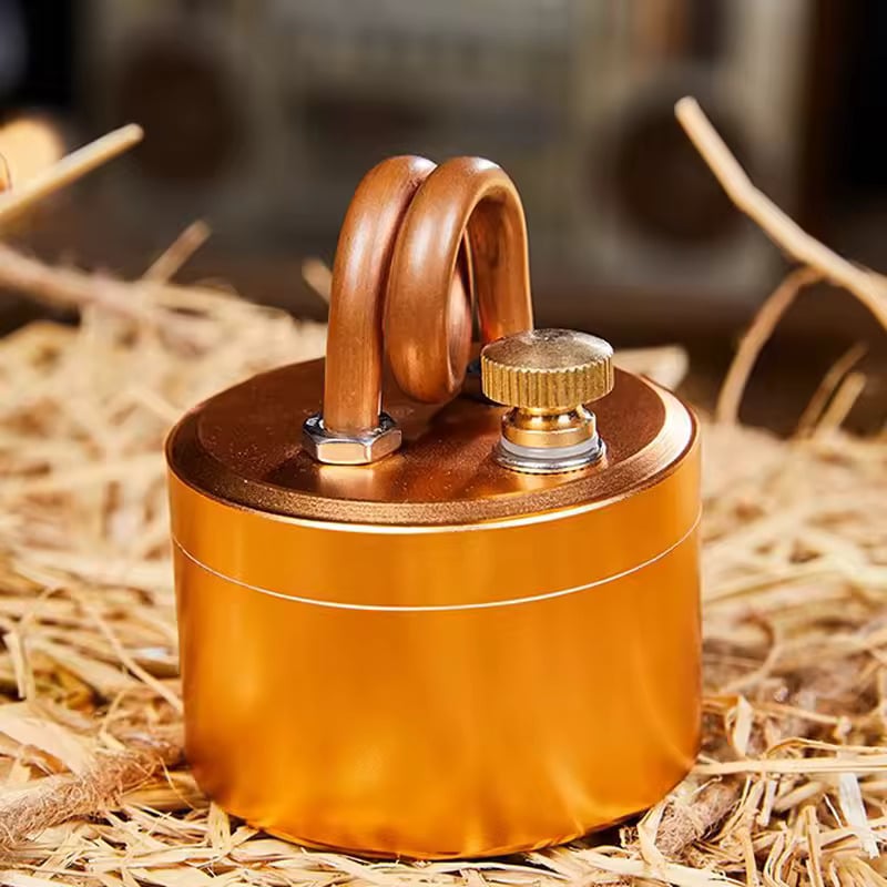 Compact portable outdoor alcohol burner