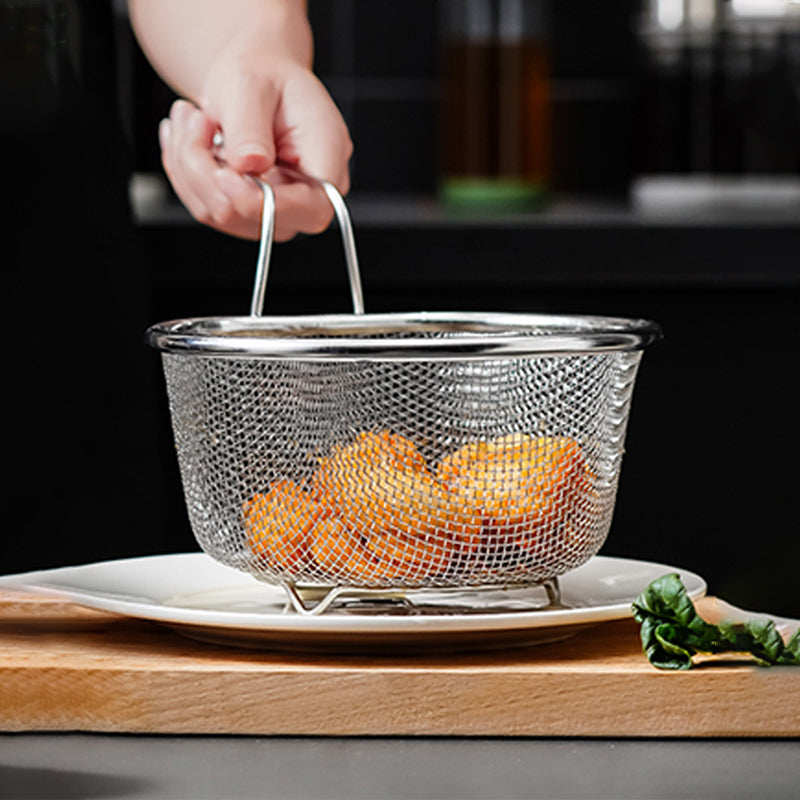 📢📢40% OFF !! ⏰Stainless Steel Sieve with Handle🥄🫕