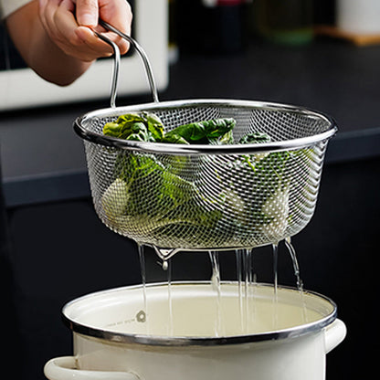 📢📢40% OFF !! ⏰Stainless Steel Sieve with Handle🥄🫕