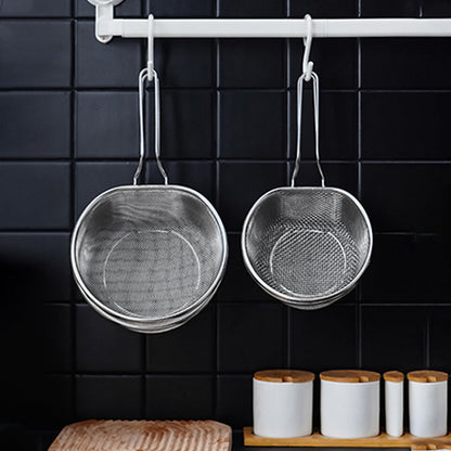 📢📢40% OFF !! ⏰Stainless Steel Sieve with Handle🥄🫕